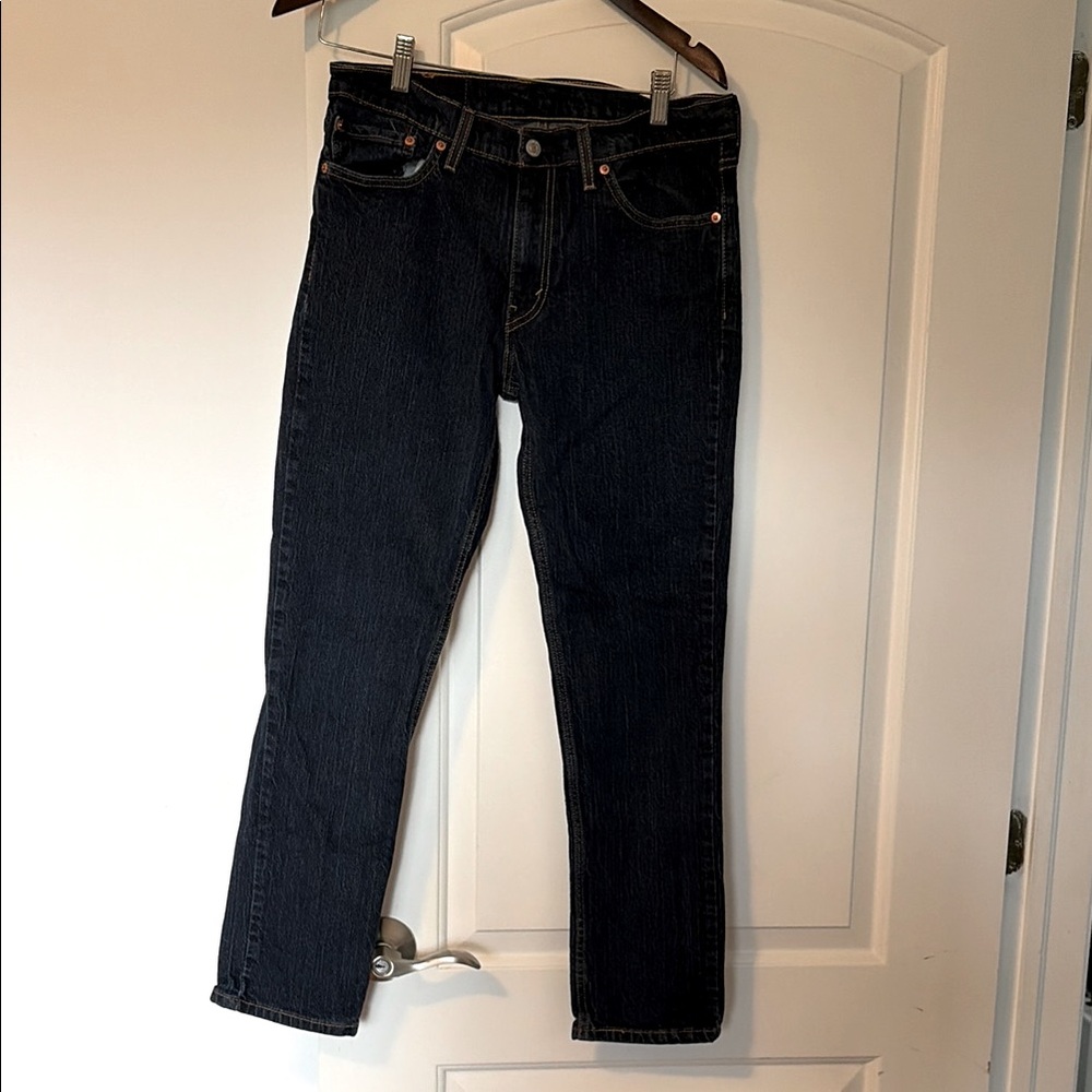 Classic Black Men's Straight-Leg Jeans